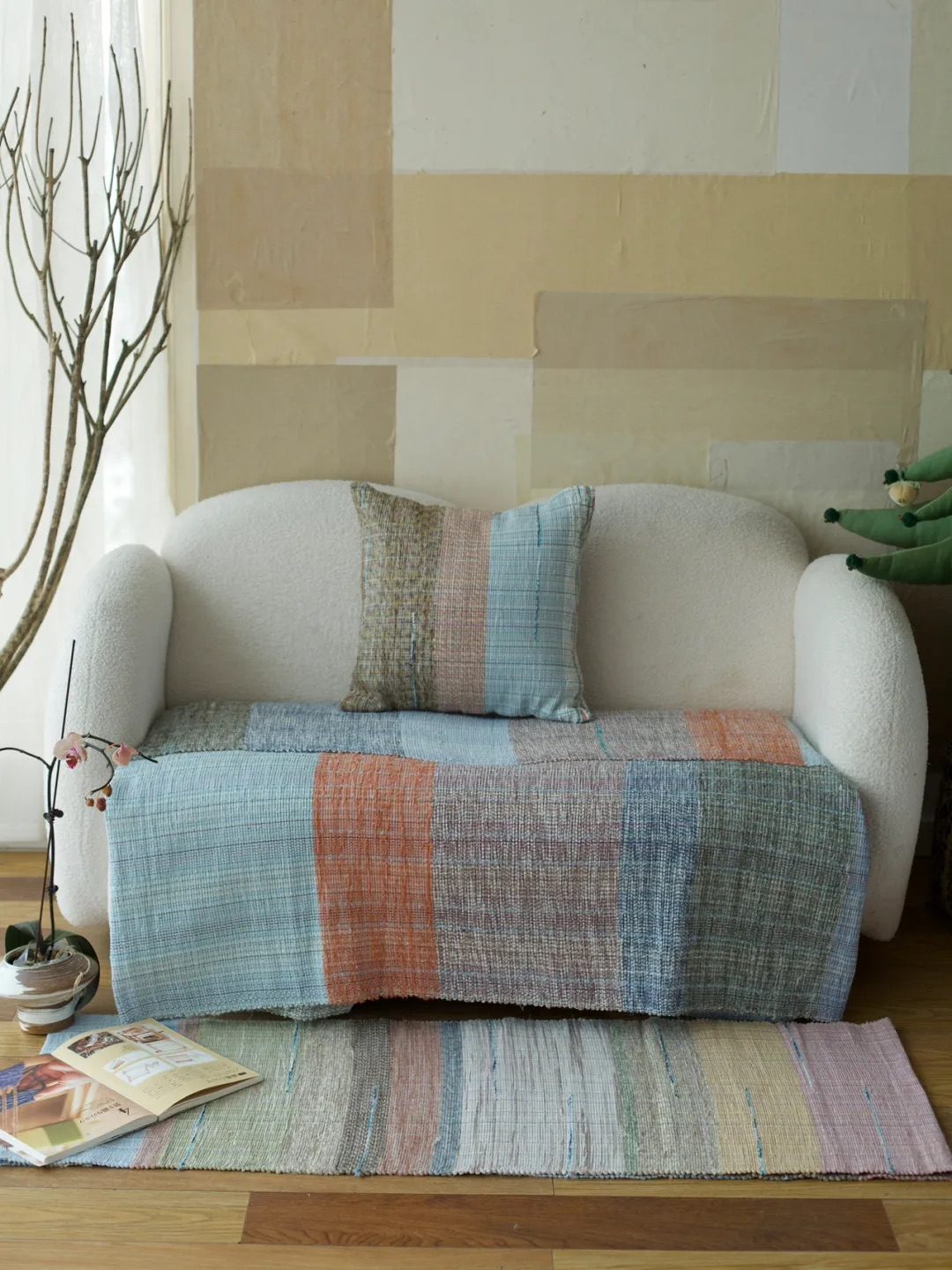 Handwoven Liezhi cushions and throw